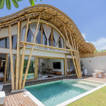 Villa Sunset Bamboo - 3Br Villa In Kerobokan Exterior photo