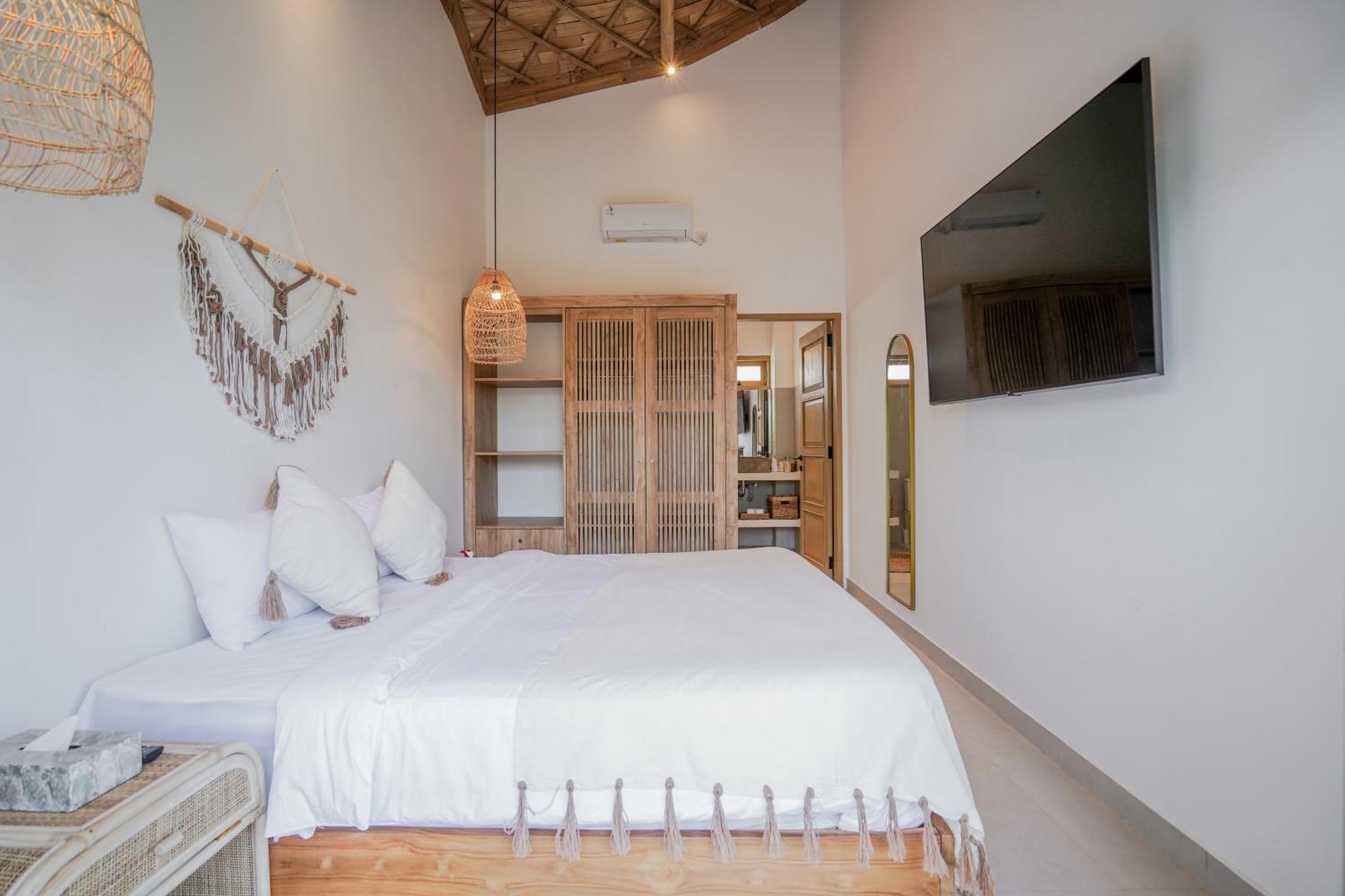 Villa Sunset Bamboo - 3Br Villa In Kerobokan Exterior photo